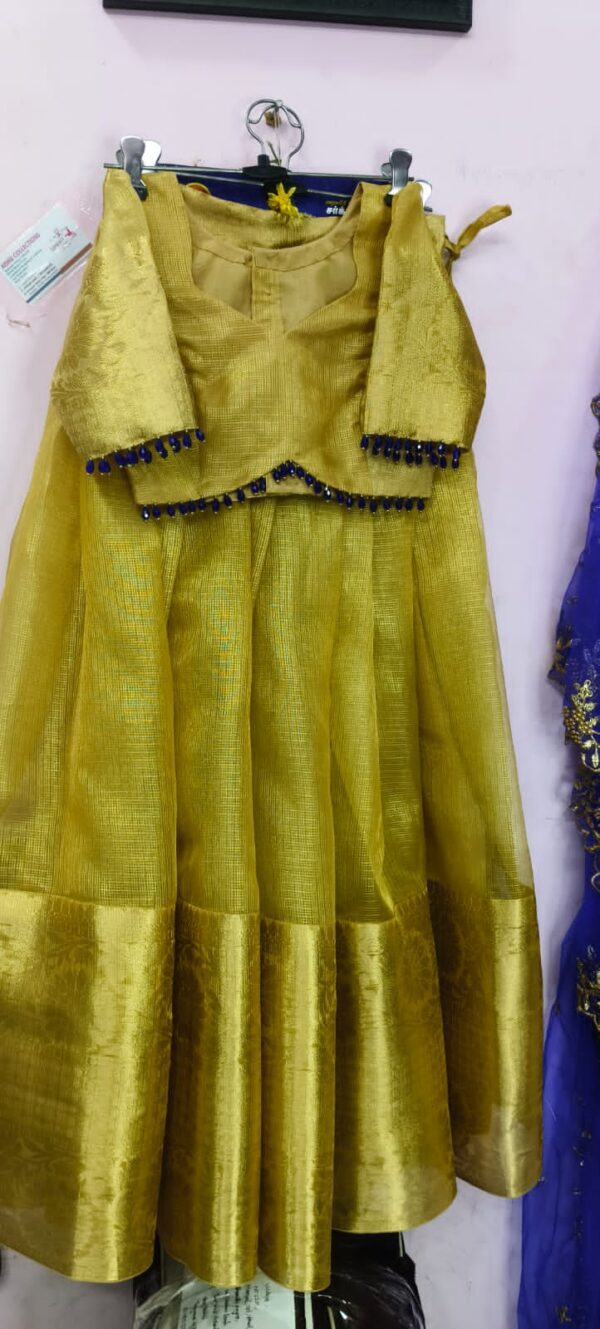 Customized Blouse